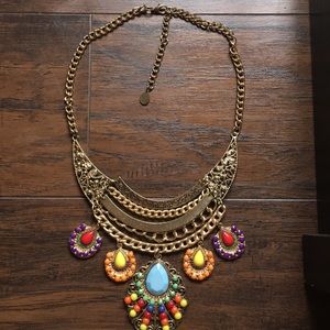 Statement necklace